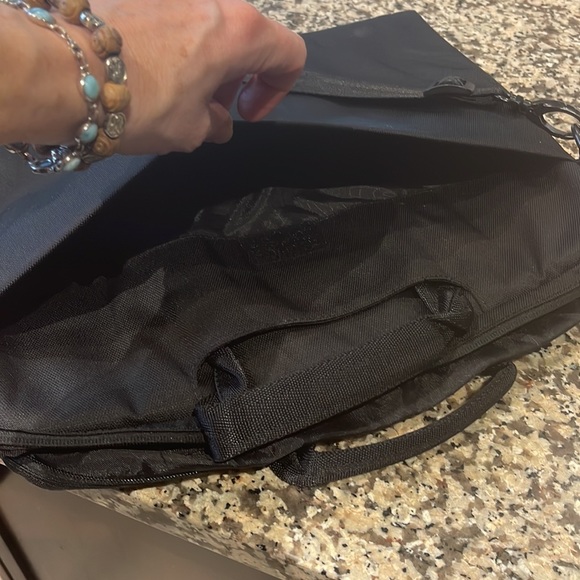 EUC Laptop Case - Picture 3 of 7